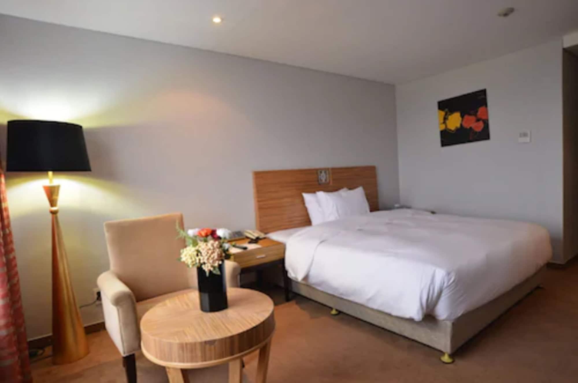 Philos Hotel Pohang Exterior photo