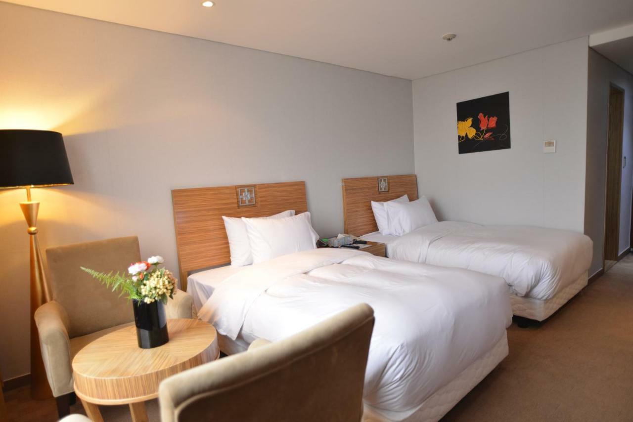Philos Hotel Pohang Exterior photo